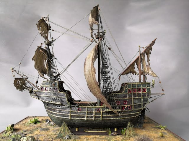 "Летучий Голландец" - легендарный корабль-призрак...