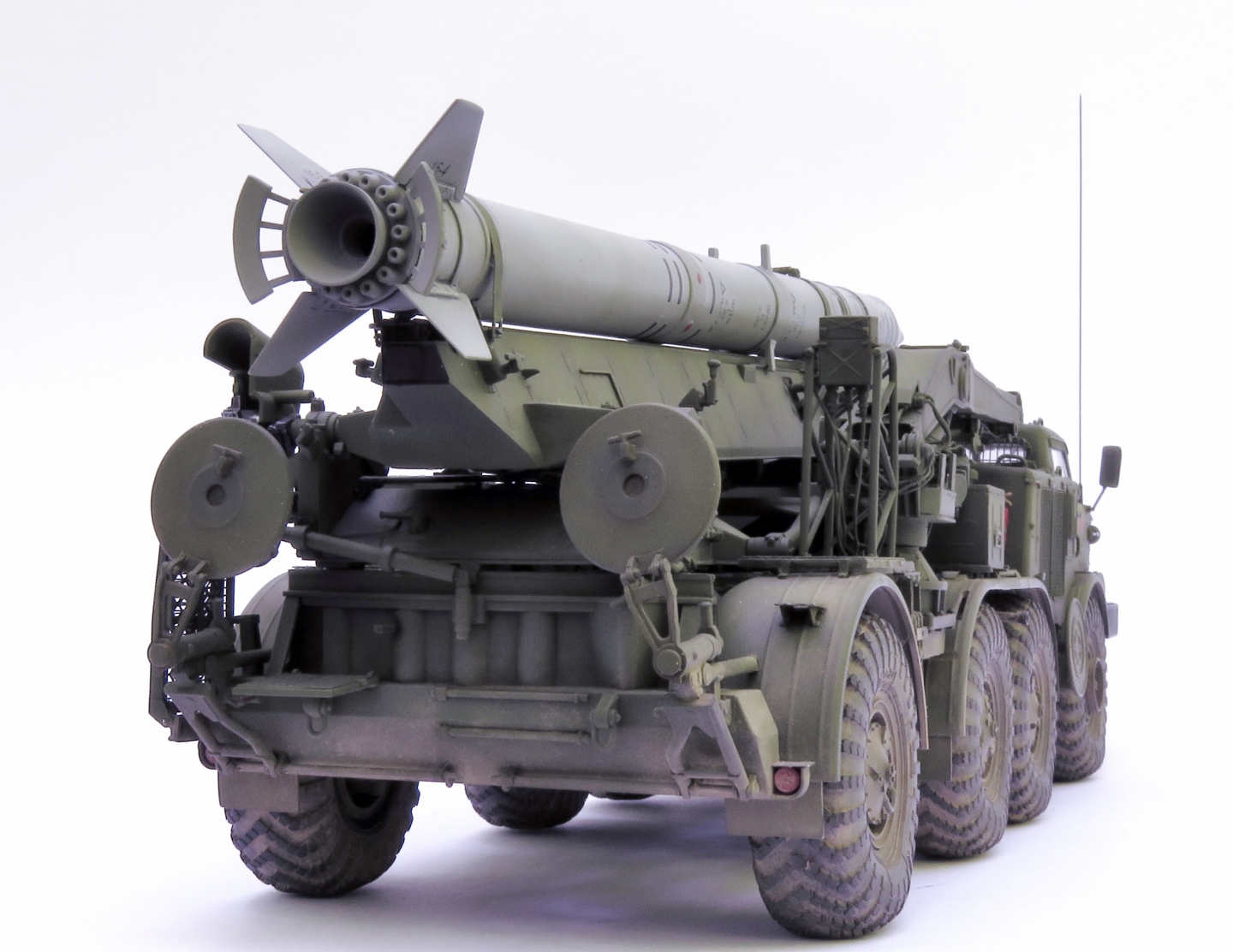 Луна-М — Каропка.ру — стендовые модели, военная миниатюра