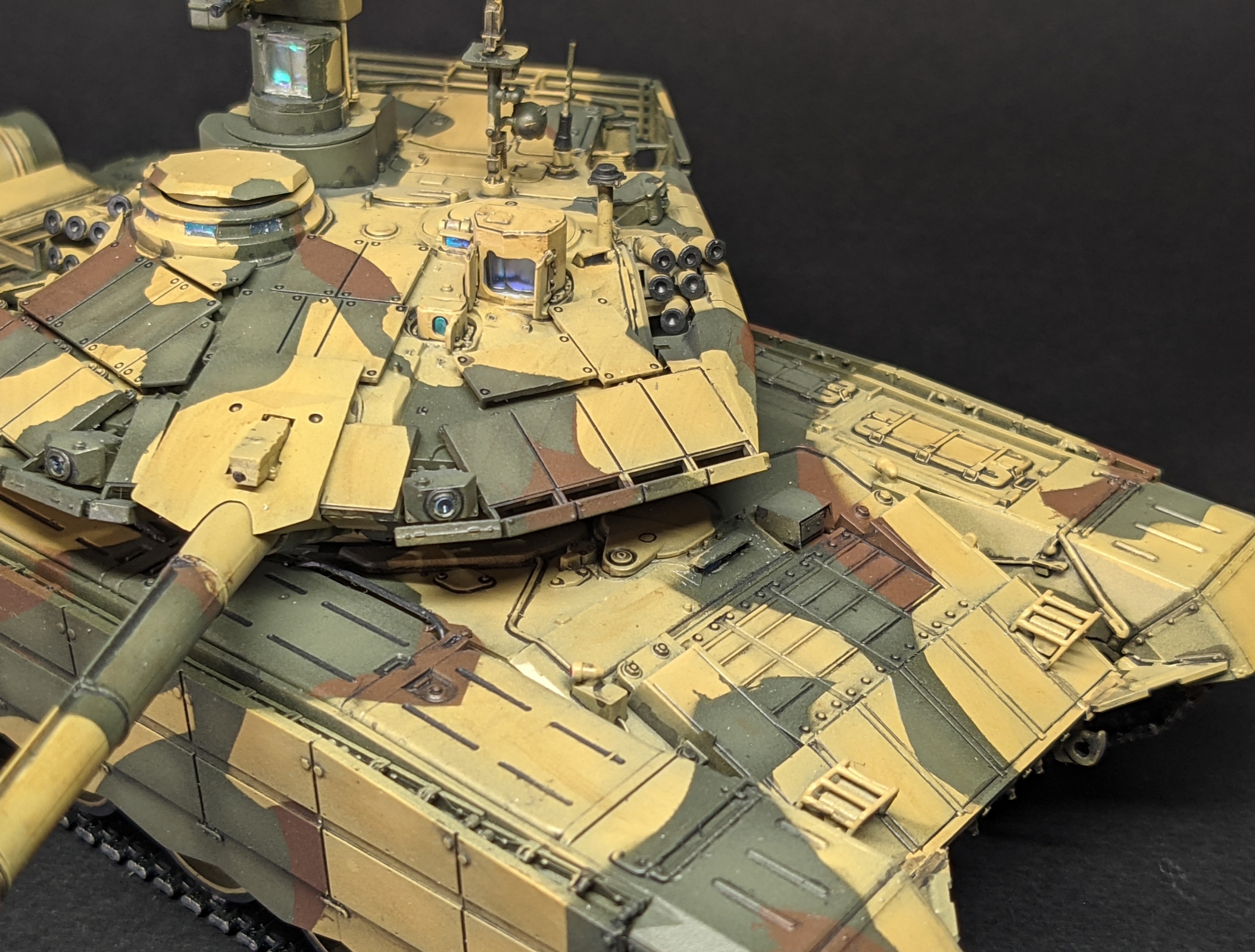 Т-90МС — Каропка.ру — стендовые модели, военная миниатюра
