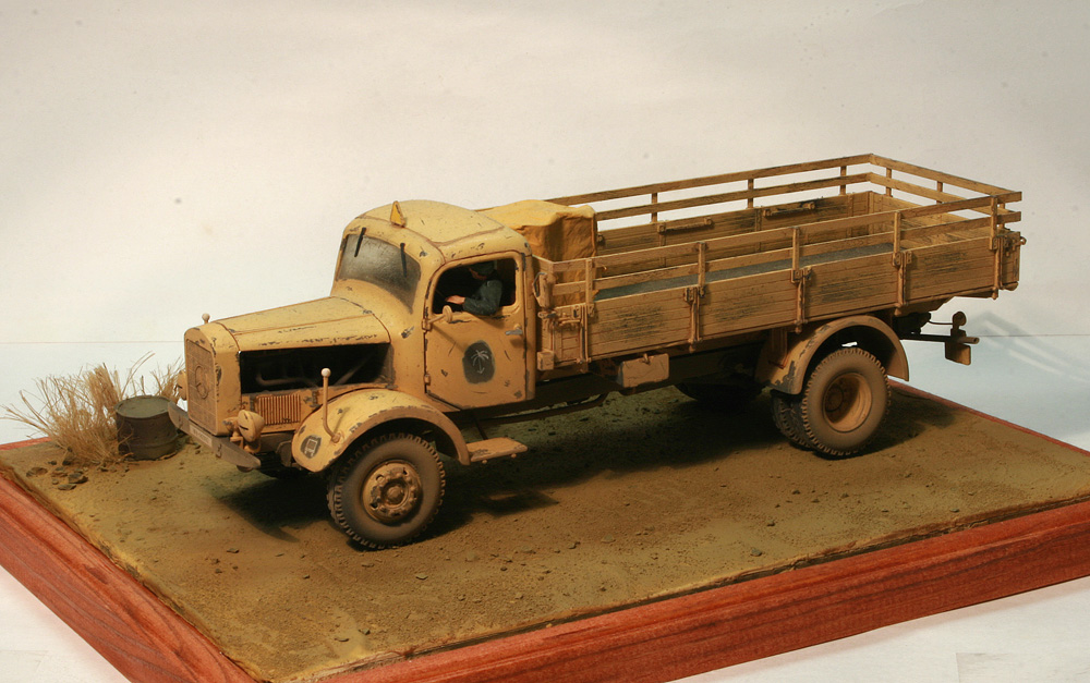 Немецкий тяжелый грузовик L4500