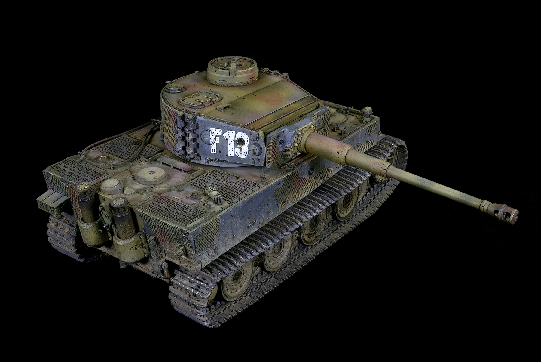 13299 Academy 1/35 Special Edition Tiger-i "Gruppe Fehrmann Essel 1945". Танк тигр. Tiger1inital RFM. Tiger f13. Тигр 1 оборудование