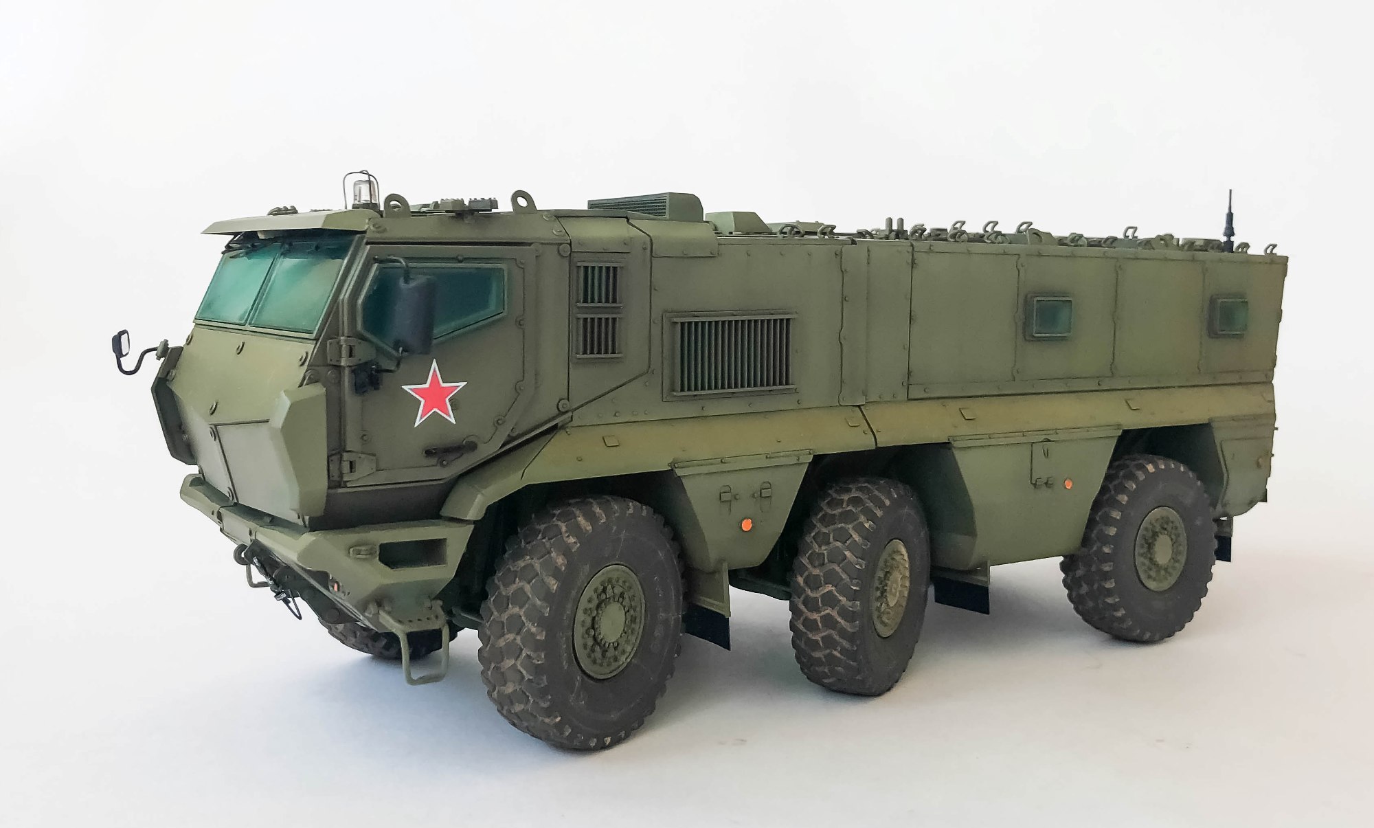 КАМАЗ «Тайфун-К» — Каропка.ру — стендовые модели, военная миниатюра