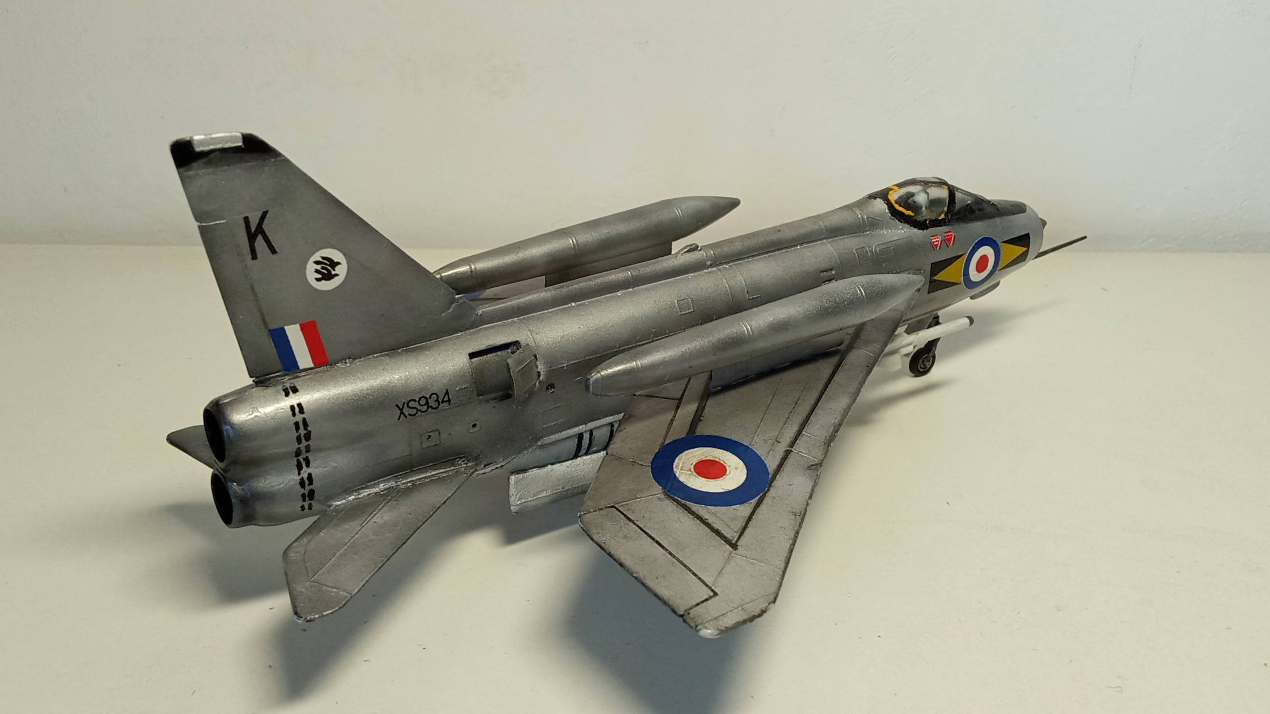 English Electric Lightning F Mk.6 XS934 — Каропка.ру — стендовые модели ...