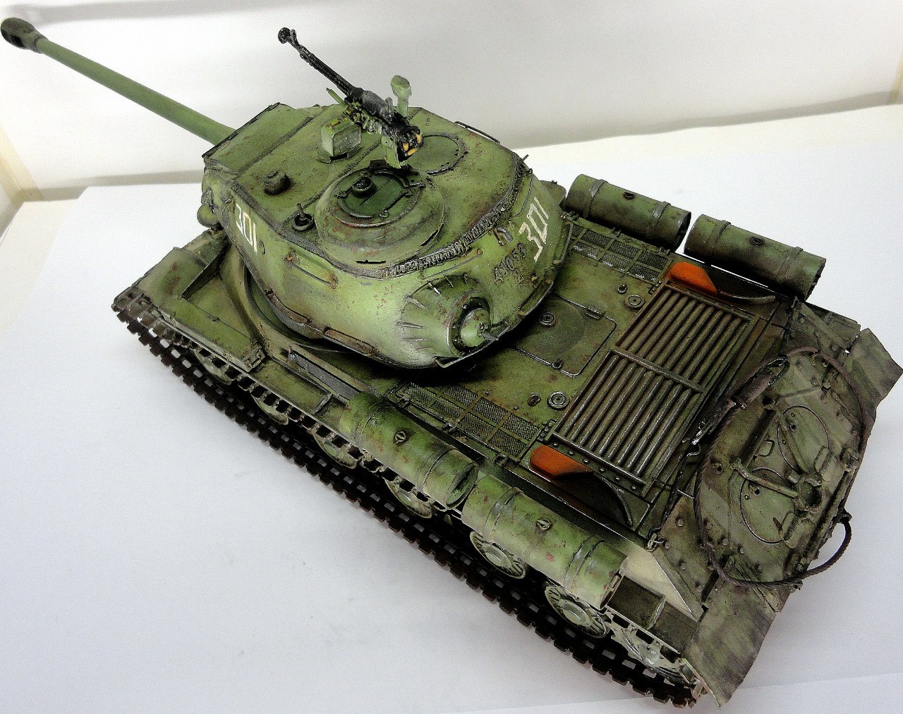 ИС-2 — Каропка.ру — стендовые модели, военная миниатюра