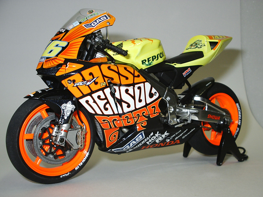 Мотоцикл HONDA RC211V