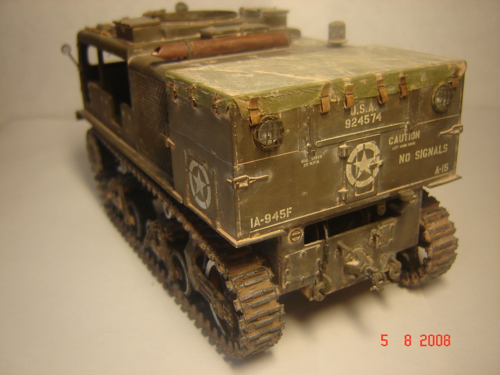 Тягач М4 от HobbyBoss в 1:35.