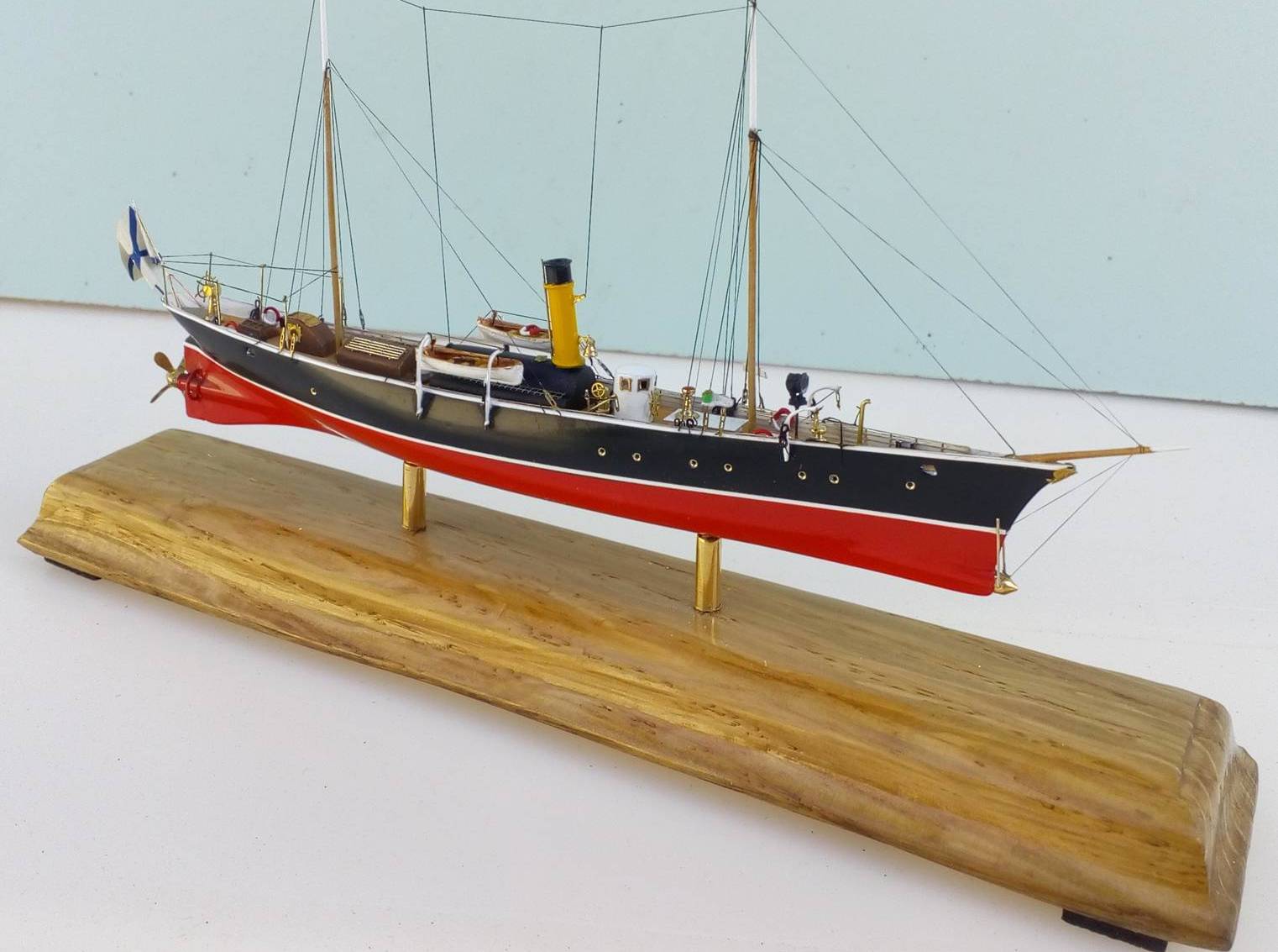 Миноносец "Взрыв" — Каропка.ру — стендовые модели, военная миниатюра