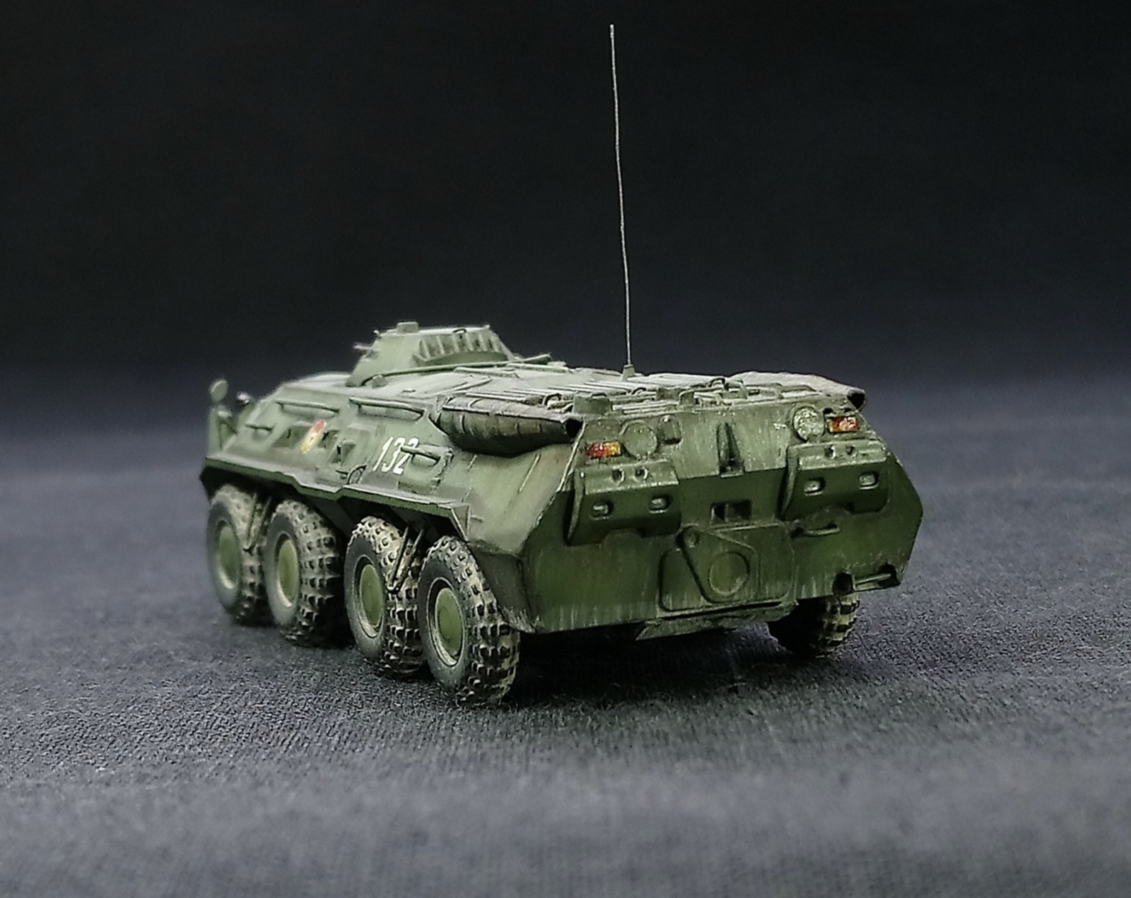 БТР-80 (ЗВЕЗДА) 1/100 — Каропка.ру — стендовые модели, военная миниатюра