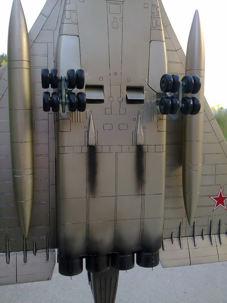 Т-4 "Сотка" — Каропка.ру — стендовые модели, военная миниатюра