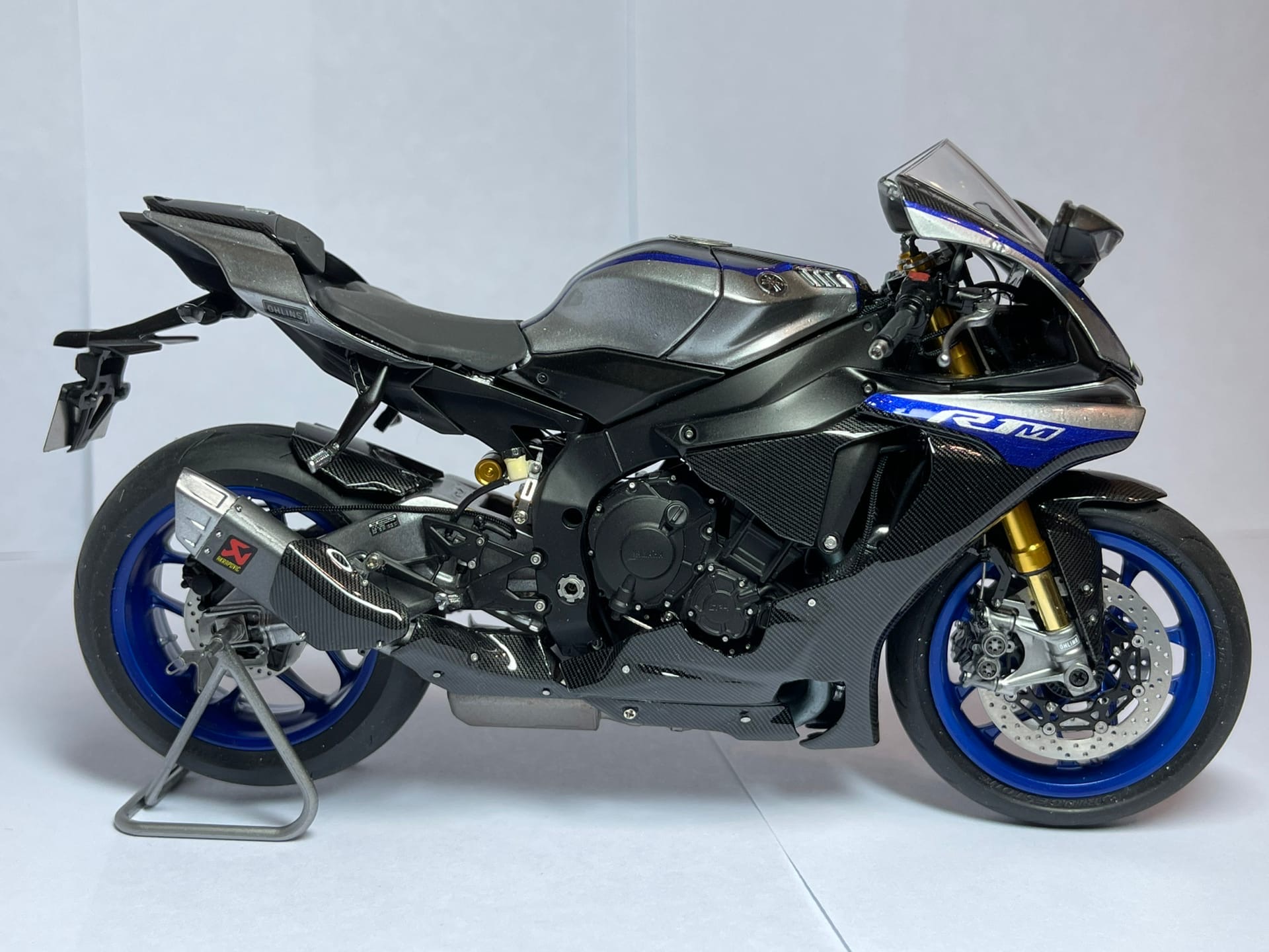 Yamaha YZF-R1M — Каропка.ру — стендовые модели, военная миниатюра