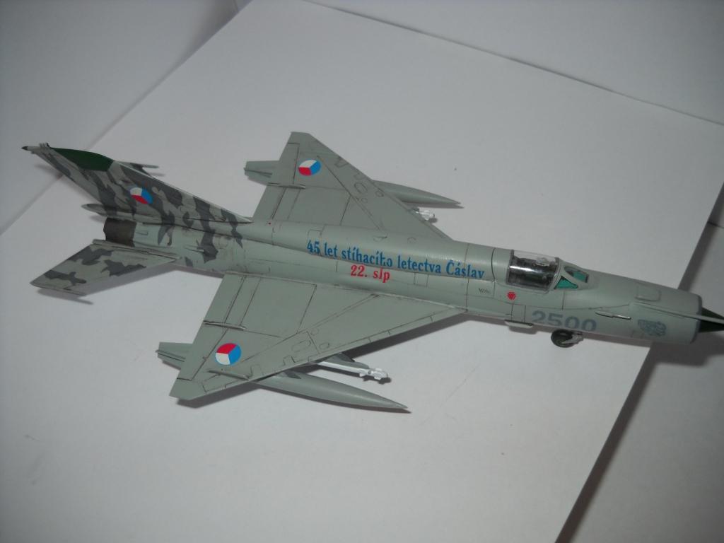 МИГ-21 "чешский тигр"