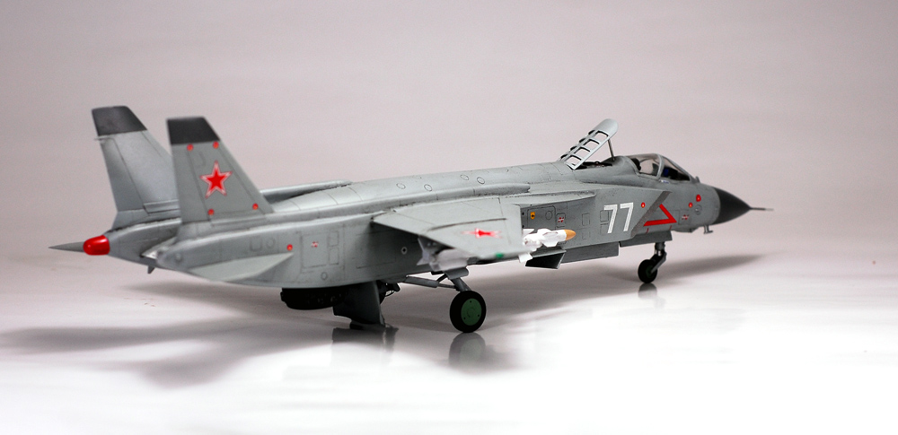 Як-141 — Каропка.ру — стендовые модели, военная миниатюра