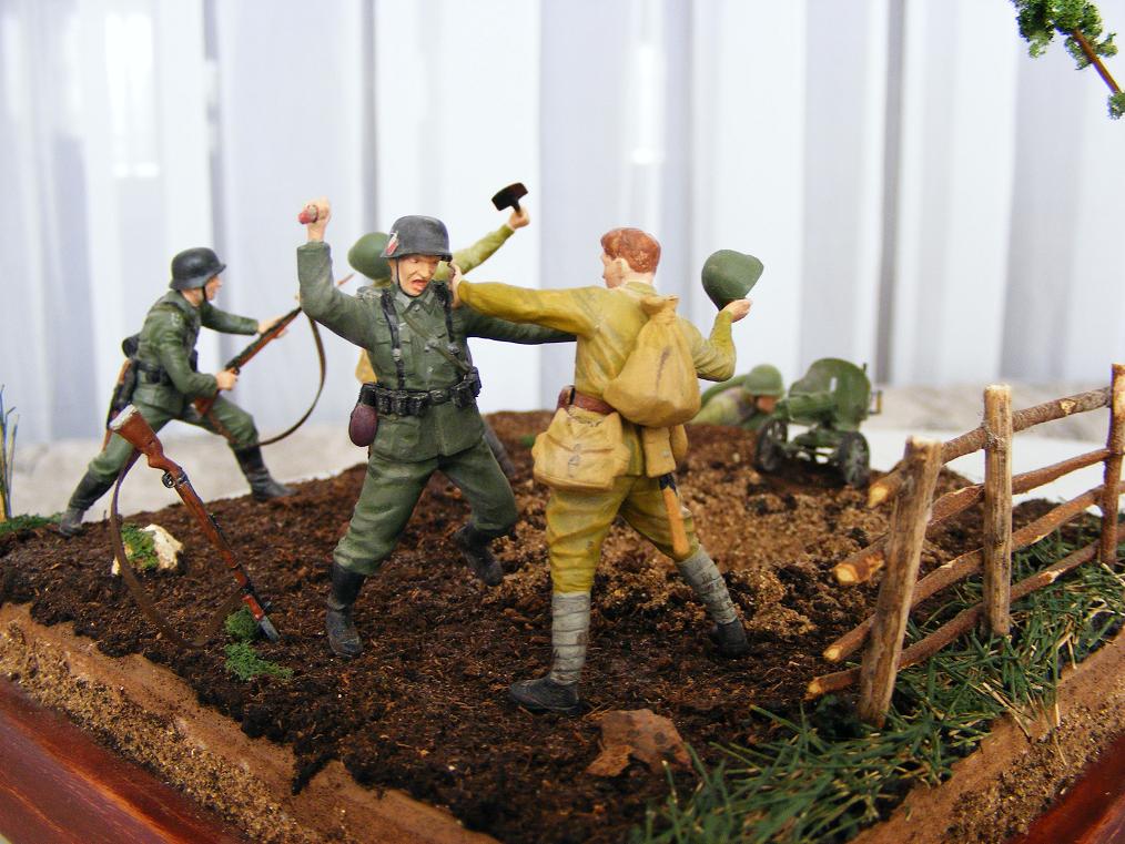 Врукопашную