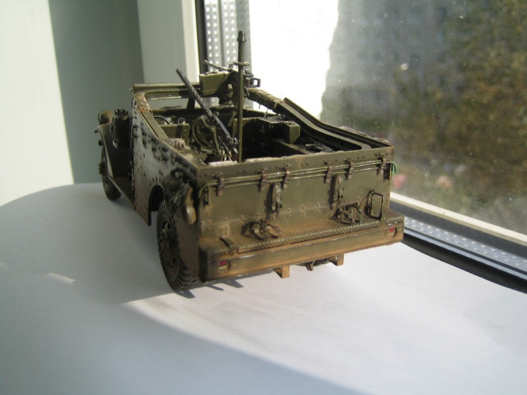 Scout car M3A1