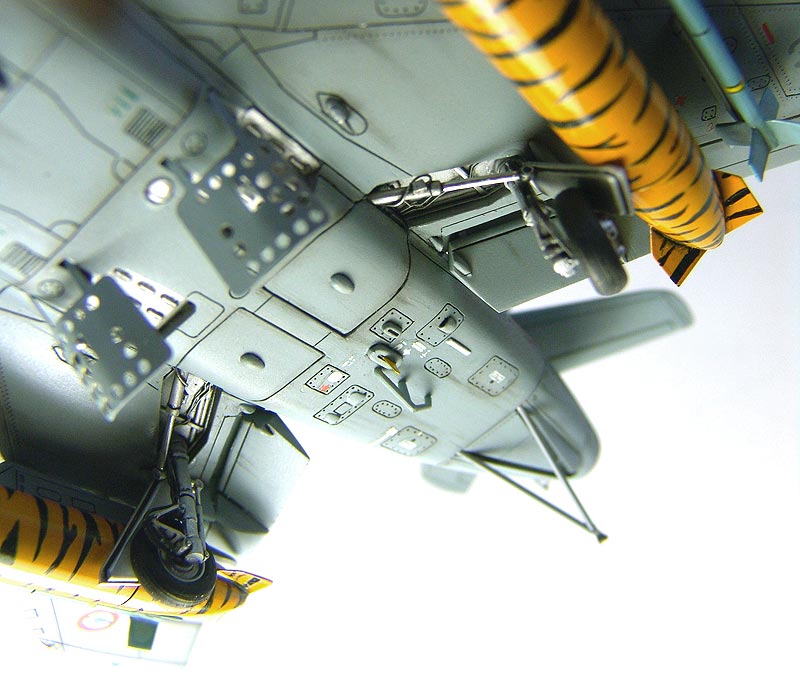 Super Etandard  1/72,  Academy/