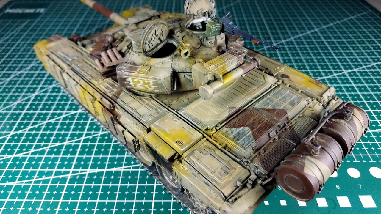Т-72 АВ — Каропка.ру — стендовые модели, военная миниатюра