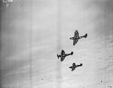 Spitfire-MkI-RAF-19Sqn-Yellow-19-later-WZB-K9795-at-Duxford-1938-IWM-CH25.jpg