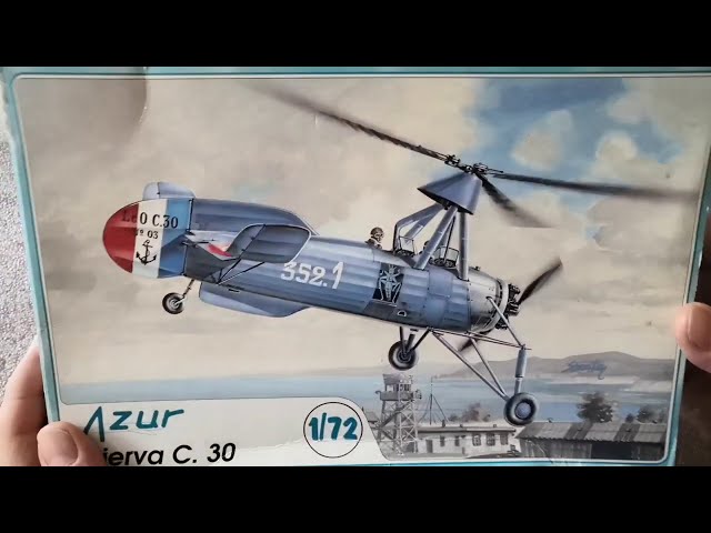 Распаковка сборной модели автожира Cierva C.30 от фирмы Azur (015)