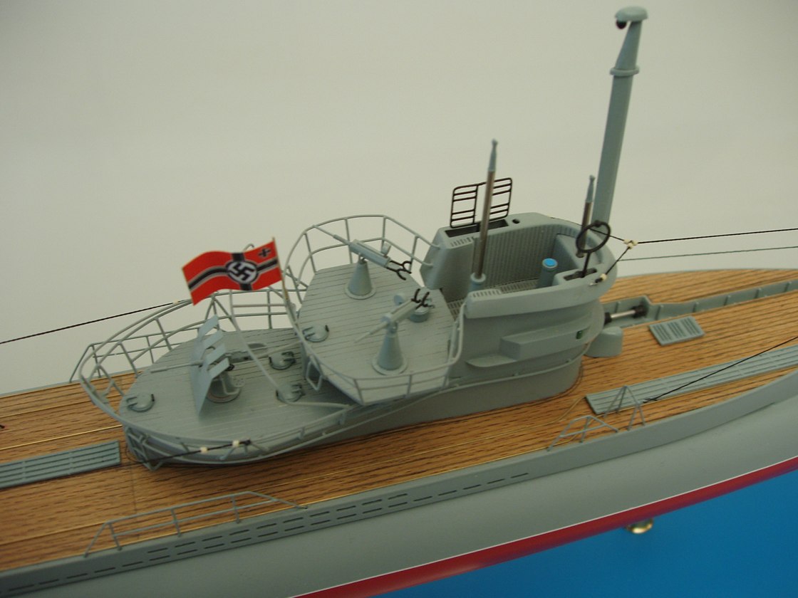 Подводная лодка VIIF в масштабе 1:100
