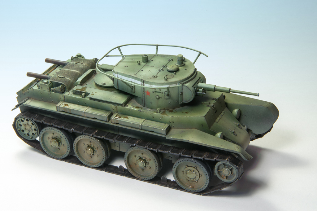 BT-7 — Каропка.ру — стендовые модели, военная миниатюра