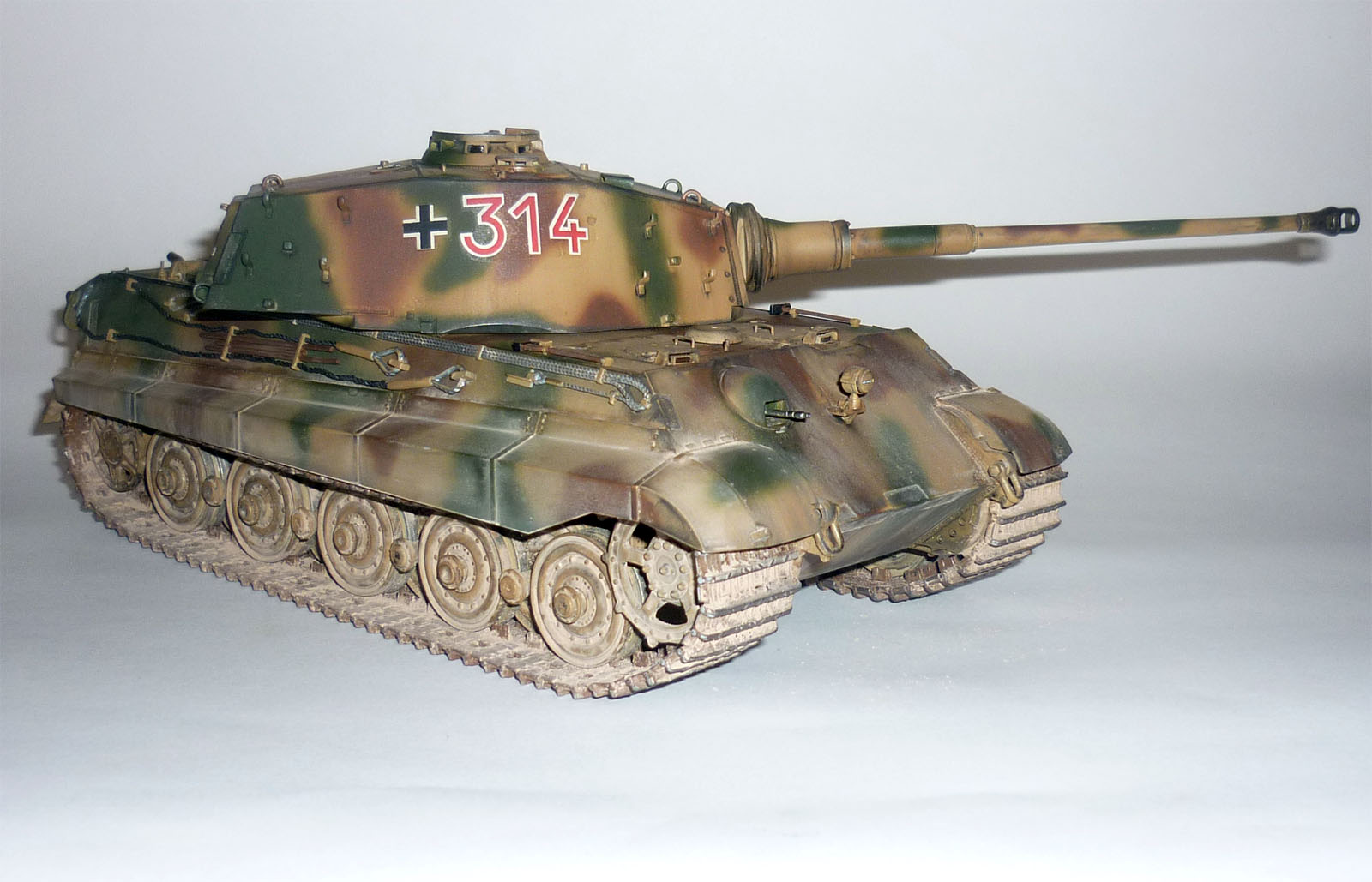 Королевский тигр — Каропка.ру — стендовые модели, военная миниатюра