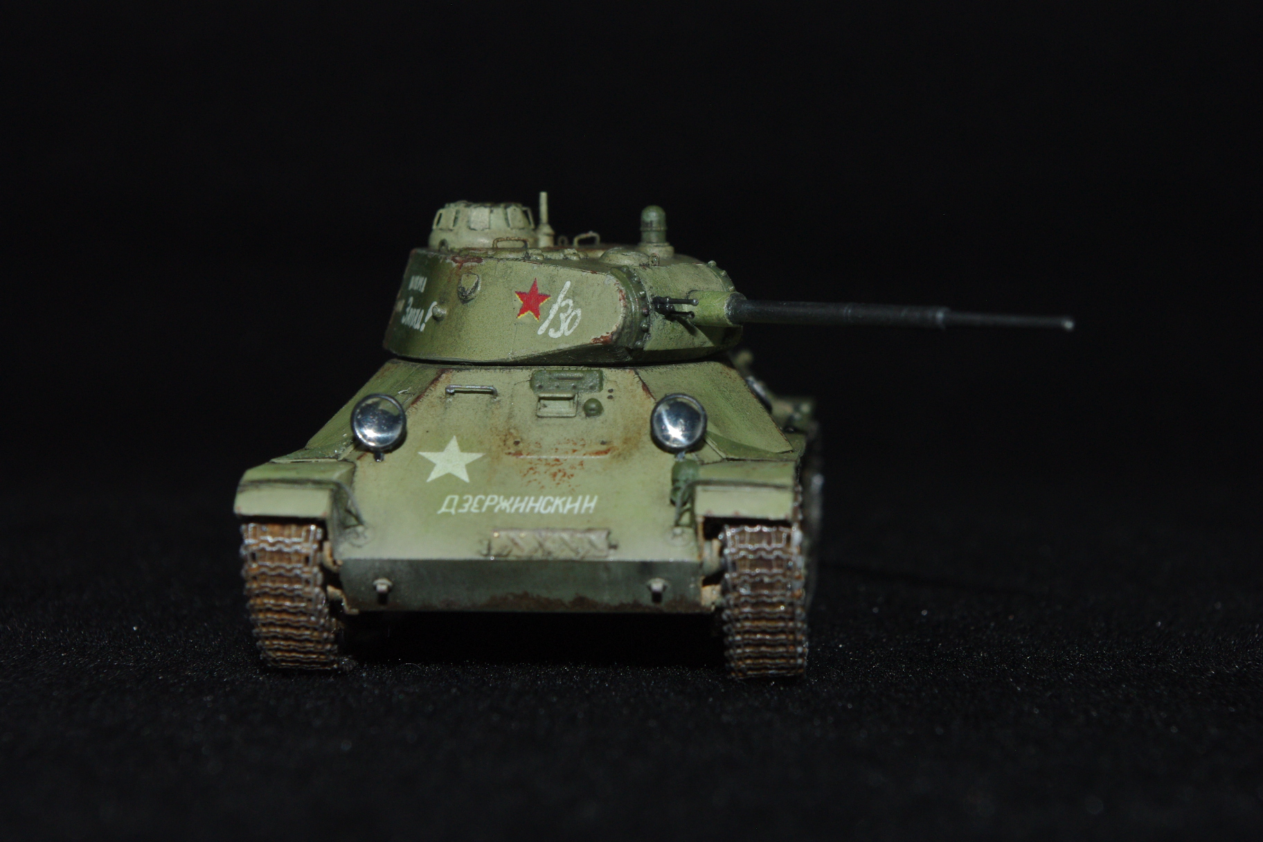Т-50 — Каропка.ру — стендовые модели, военная миниатюра