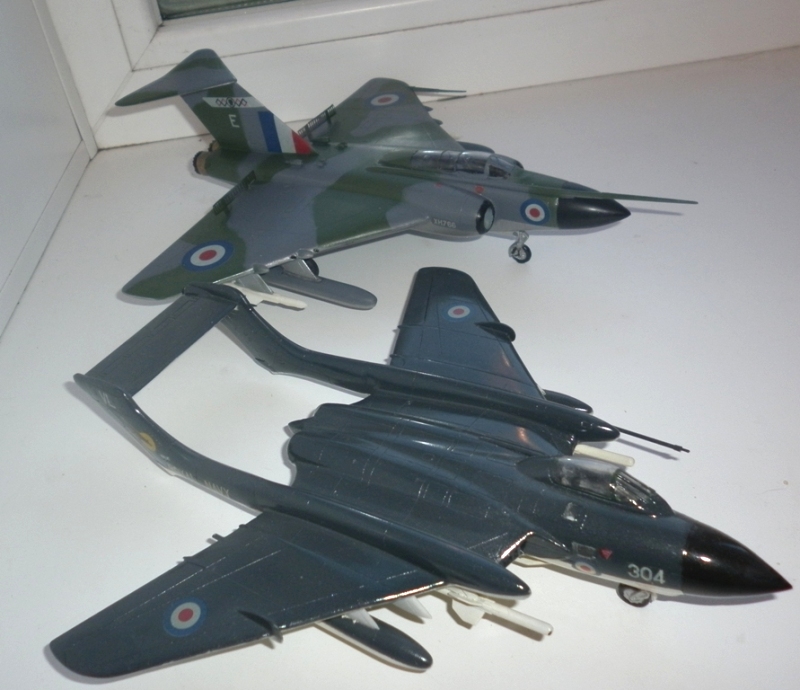 Gloster Jaweline FAW9R