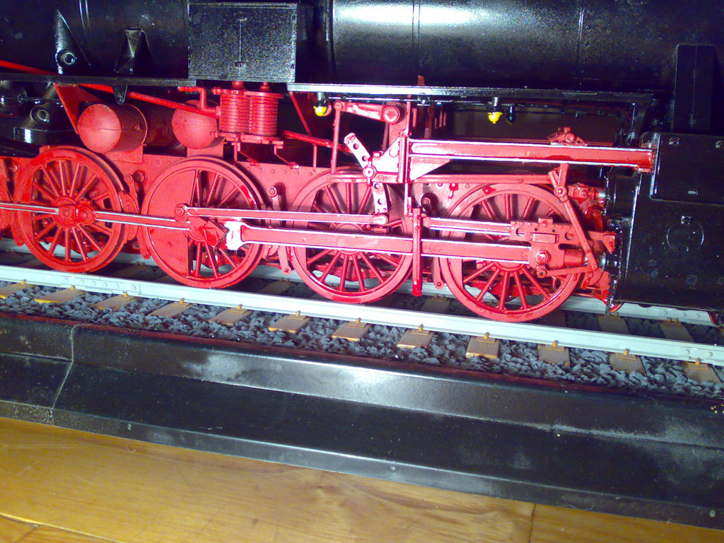 паравоз в масштабе 1:35 от трампетера