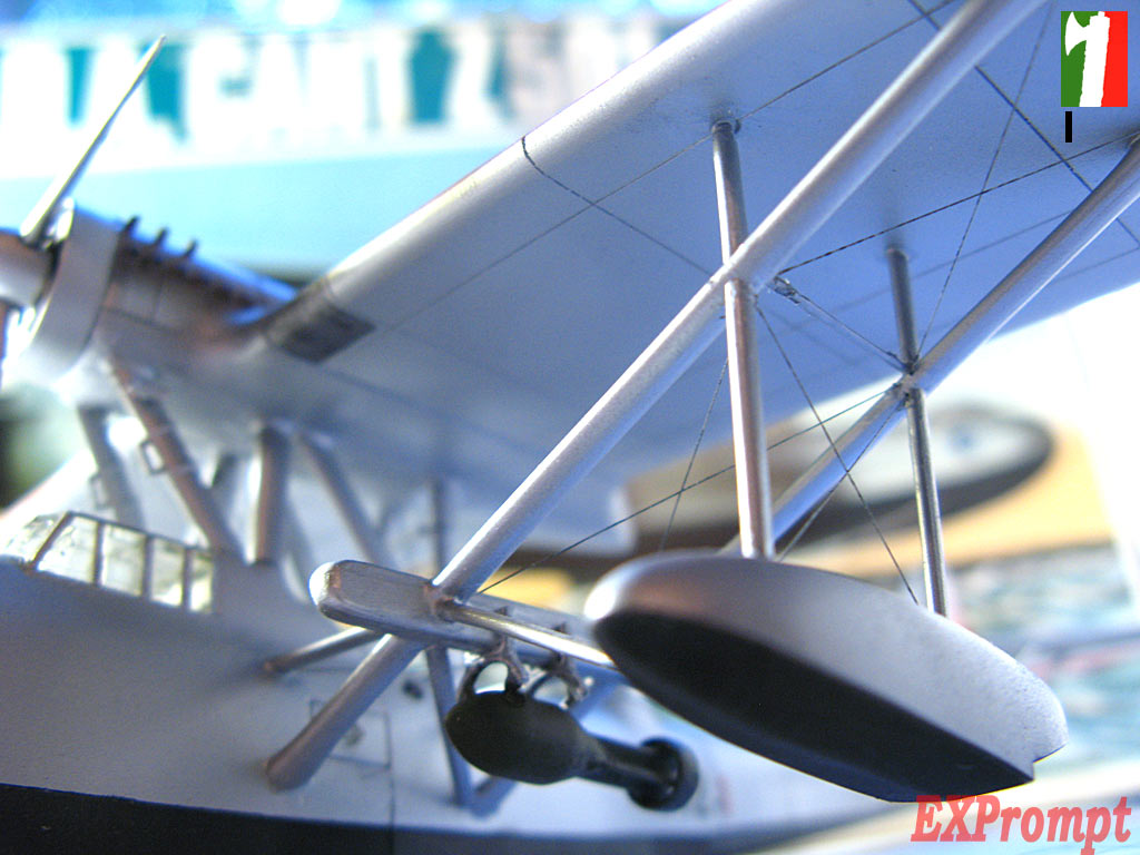 CANT 501Z “Gabbiano” от   Italeri 1/72 - Или Мамаюти по итальянски.