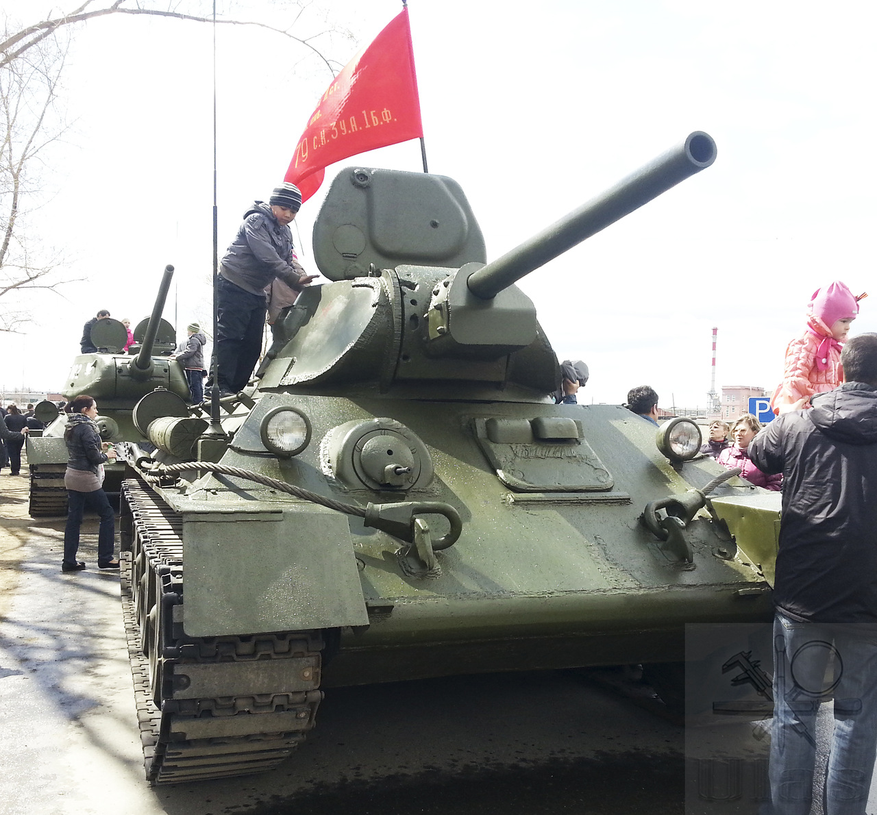 Парад военной техники фото