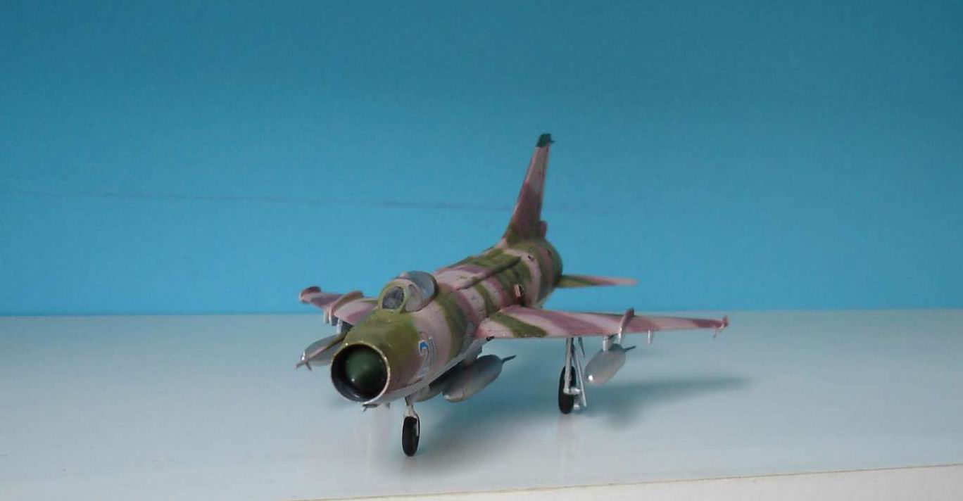 Су-7БКЛ — Каропка.ру — стендовые модели, военная миниатюра