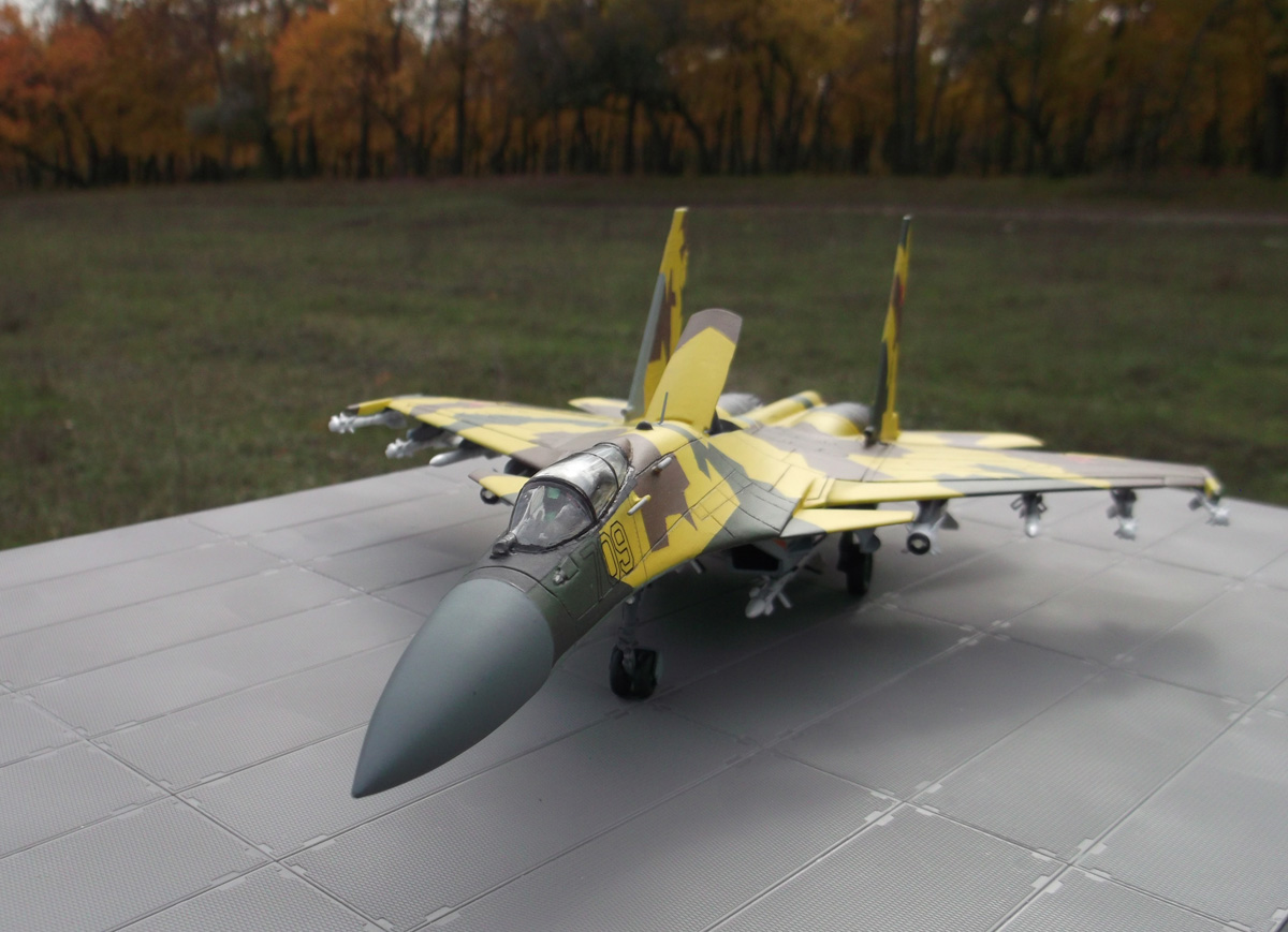 Су-35 — Каропка.ру — стендовые модели, военная миниатюра