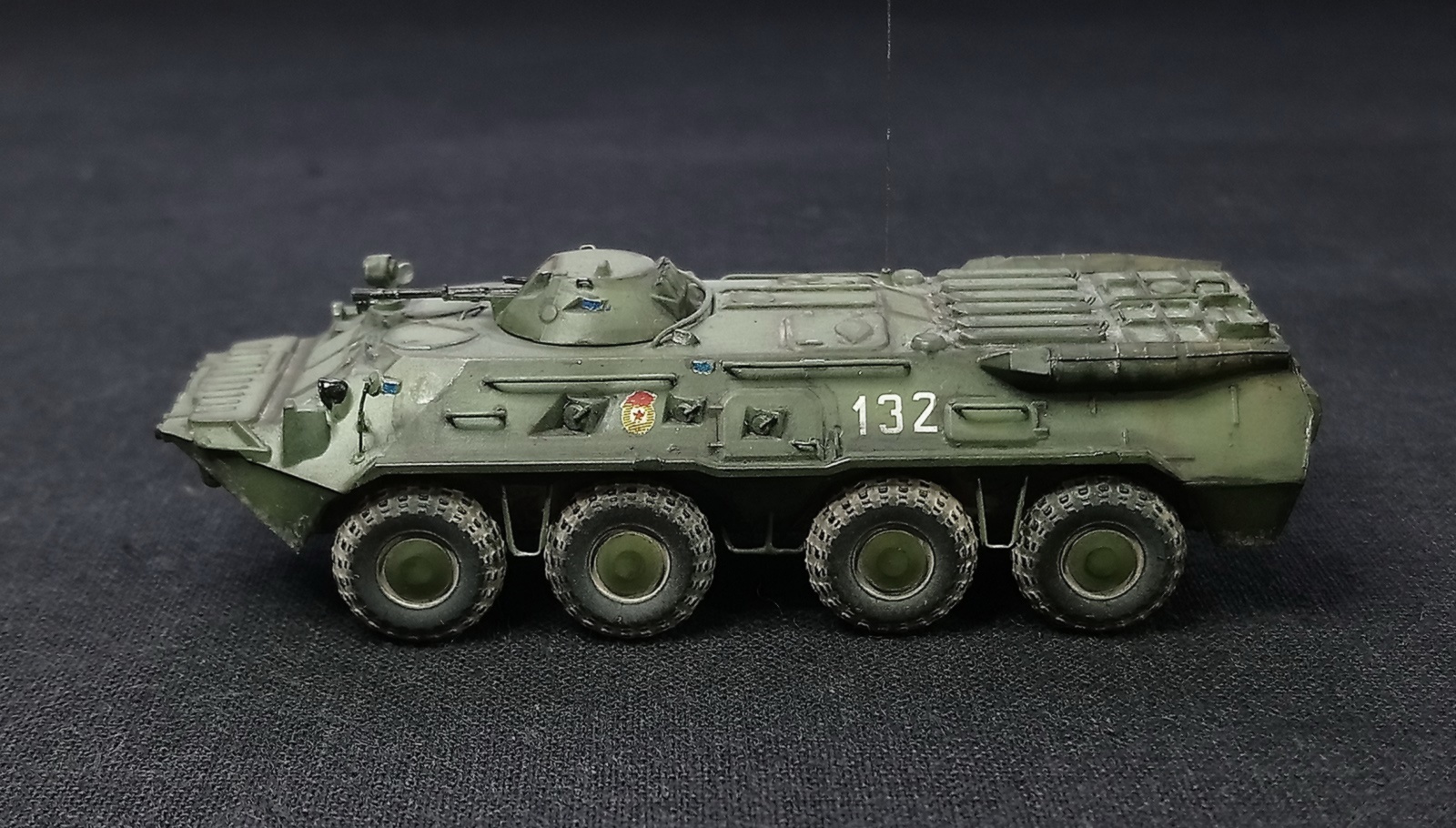 БТР-80 (ЗВЕЗДА) 1/100 — Каропка.ру — стендовые модели, военная миниатюра