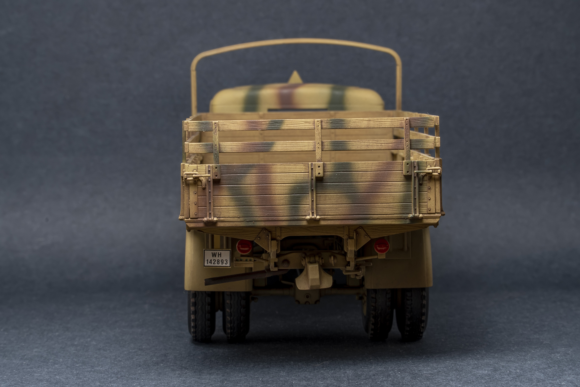 Mercedes-Benz L4500A — Каропка.ру — стендовые модели, военная миниатюра