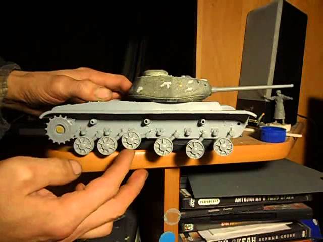 Рабочая подвеска модели танка КВ в 35м масштабе.