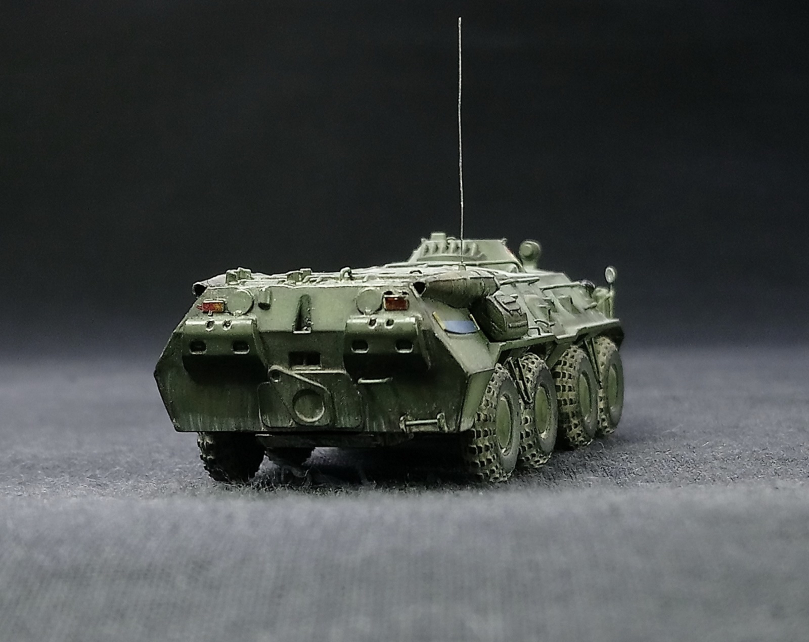 БТР-80 (ЗВЕЗДА) 1/100 — Каропка.ру — стендовые модели, военная миниатюра