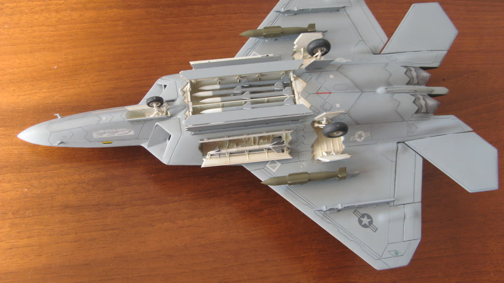 f-22 — Каропка.ру — стендовые модели, военная миниатюра