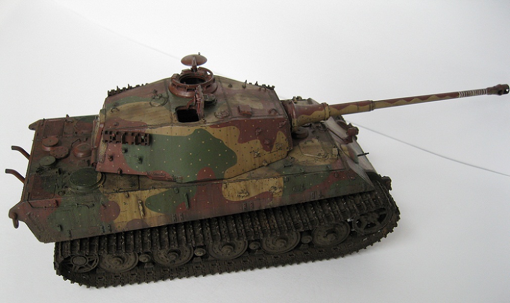 Королевский Тигр - неизвестный охотник