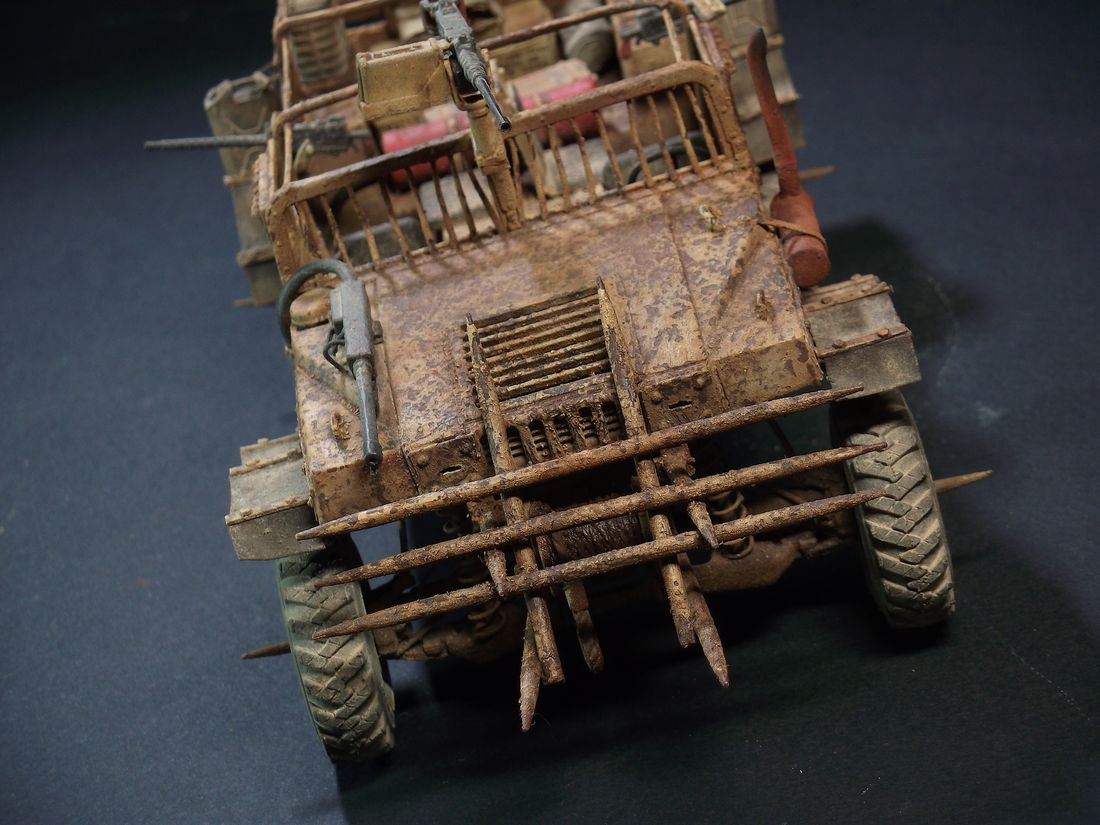 Постапок GunTruck на базе HMMWV