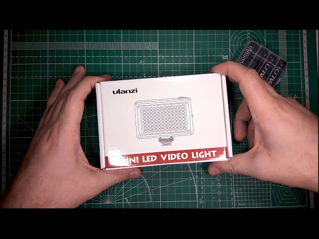 unboxing and review ulanzi mini led video light