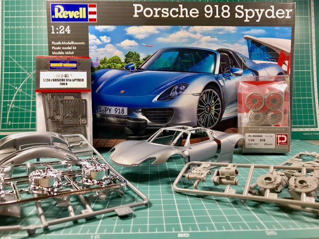 Revell: Porsche 918 Spyder