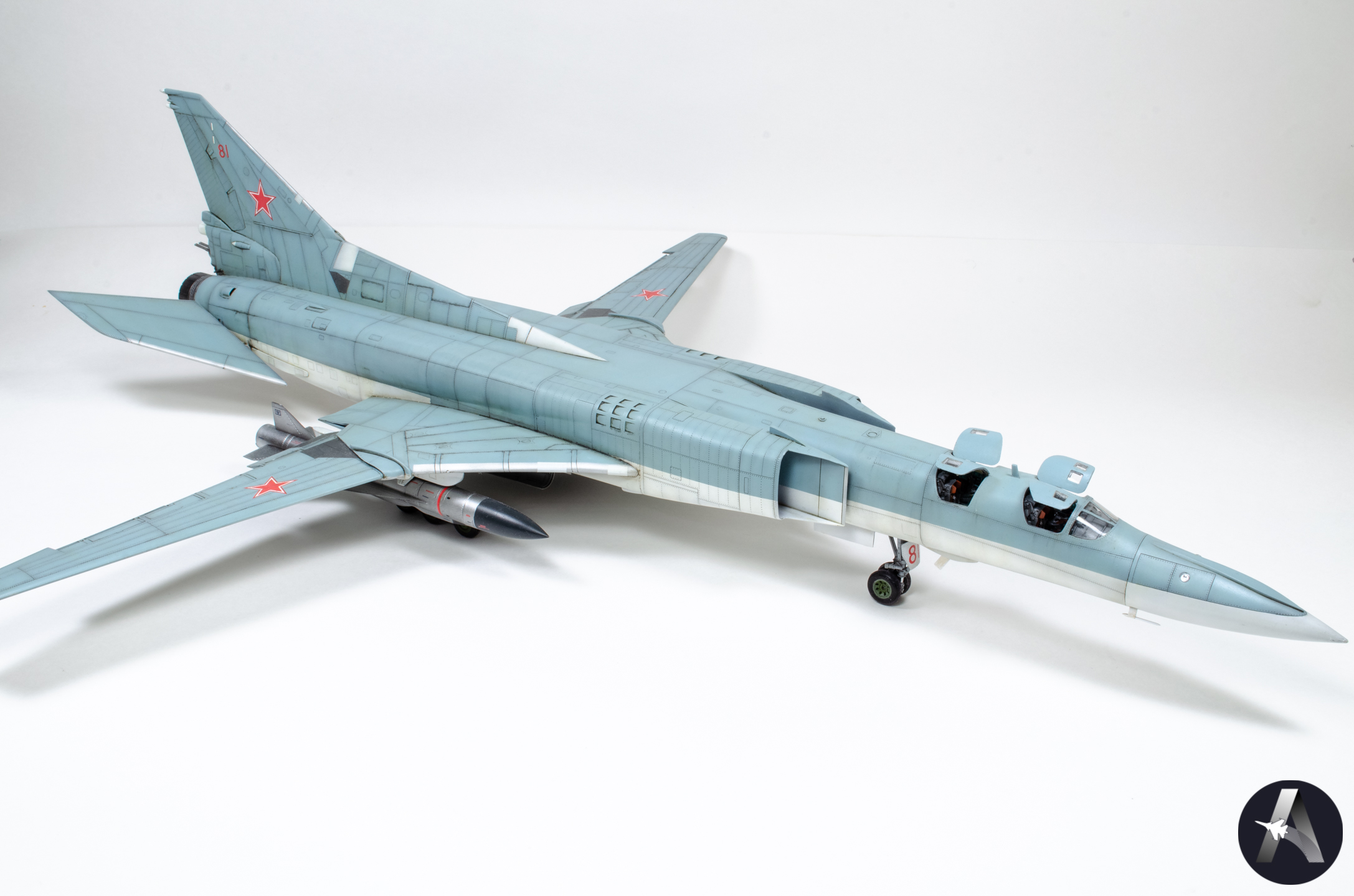 Ту-22 М2 — Каропка.ру — стендовые модели, военная миниатюра