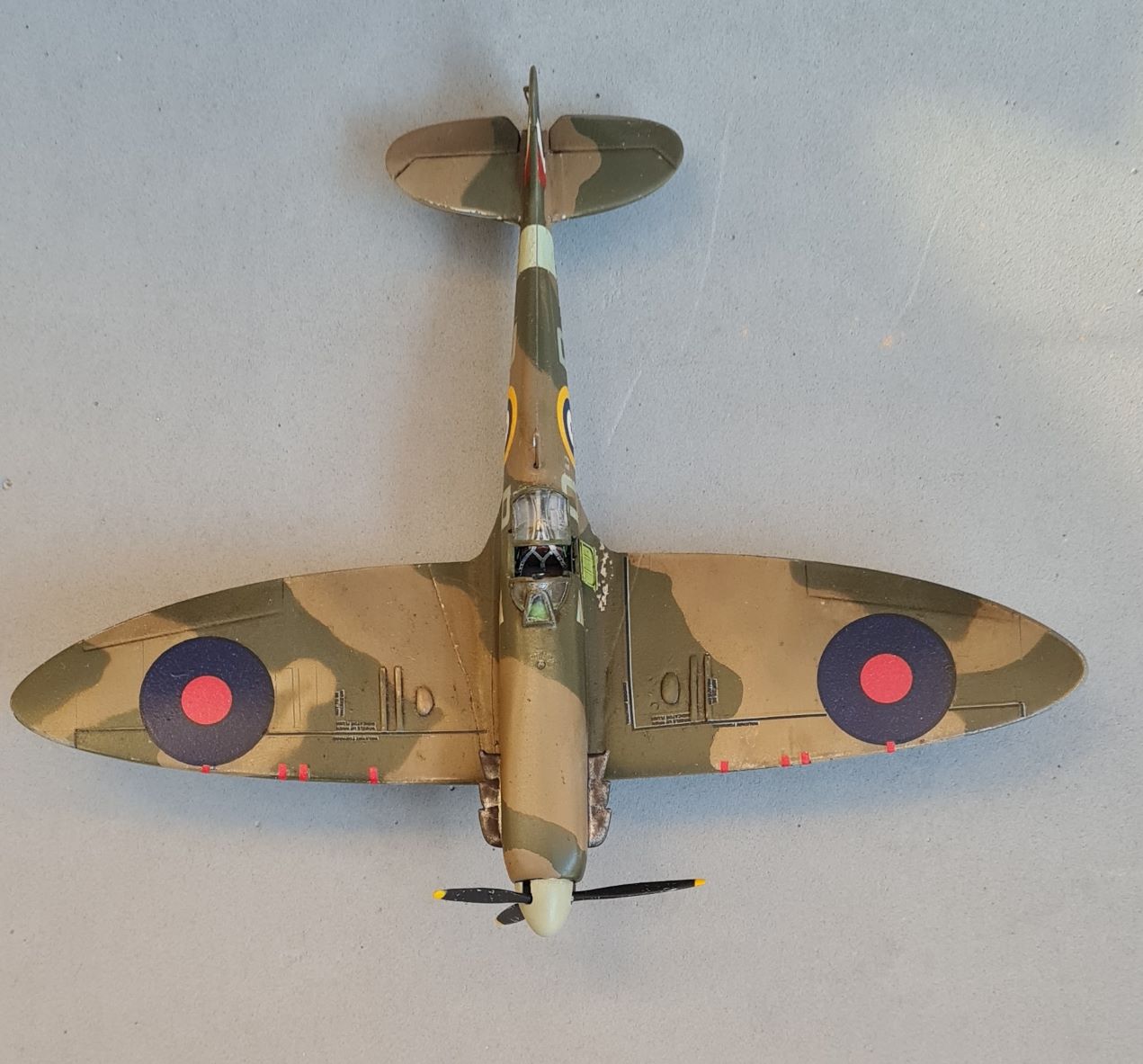 Spitfire MK.Va Douglas Bader — Каропка.ру — стендовые модели, военная ...