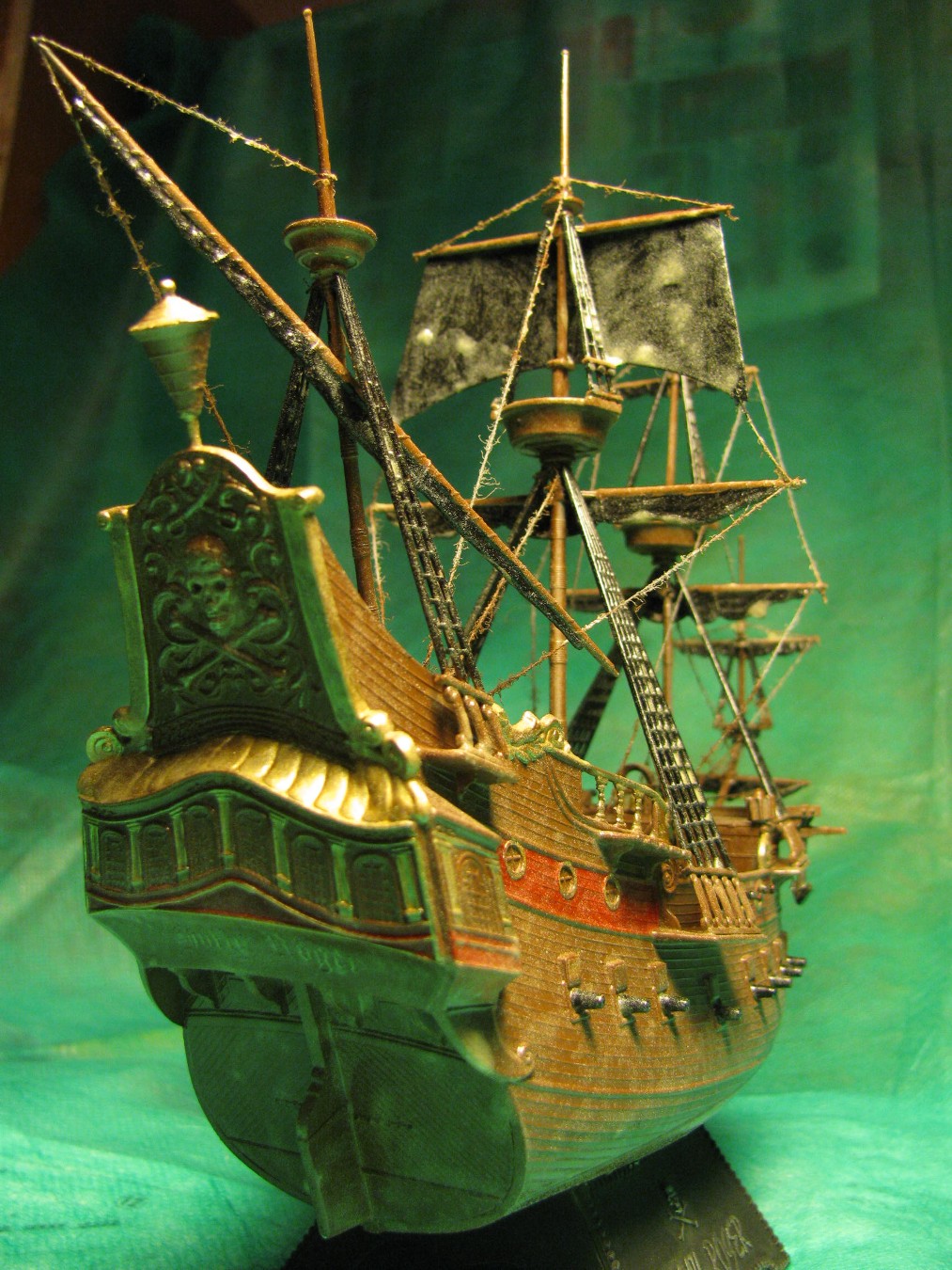 Пиратский корабль