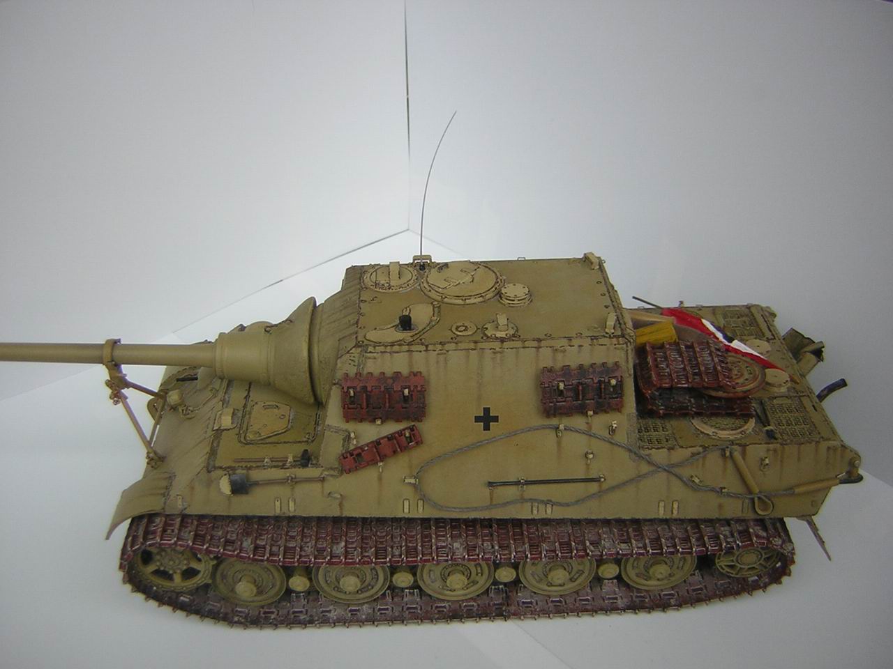 JagdTiger(Henschel) Sd.Kfz.186
