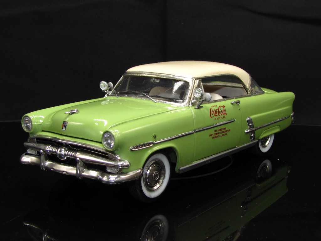 Ford Crestline Victoria 1953 ~Автор: Дмитрий Житовецкий (Dimaj)