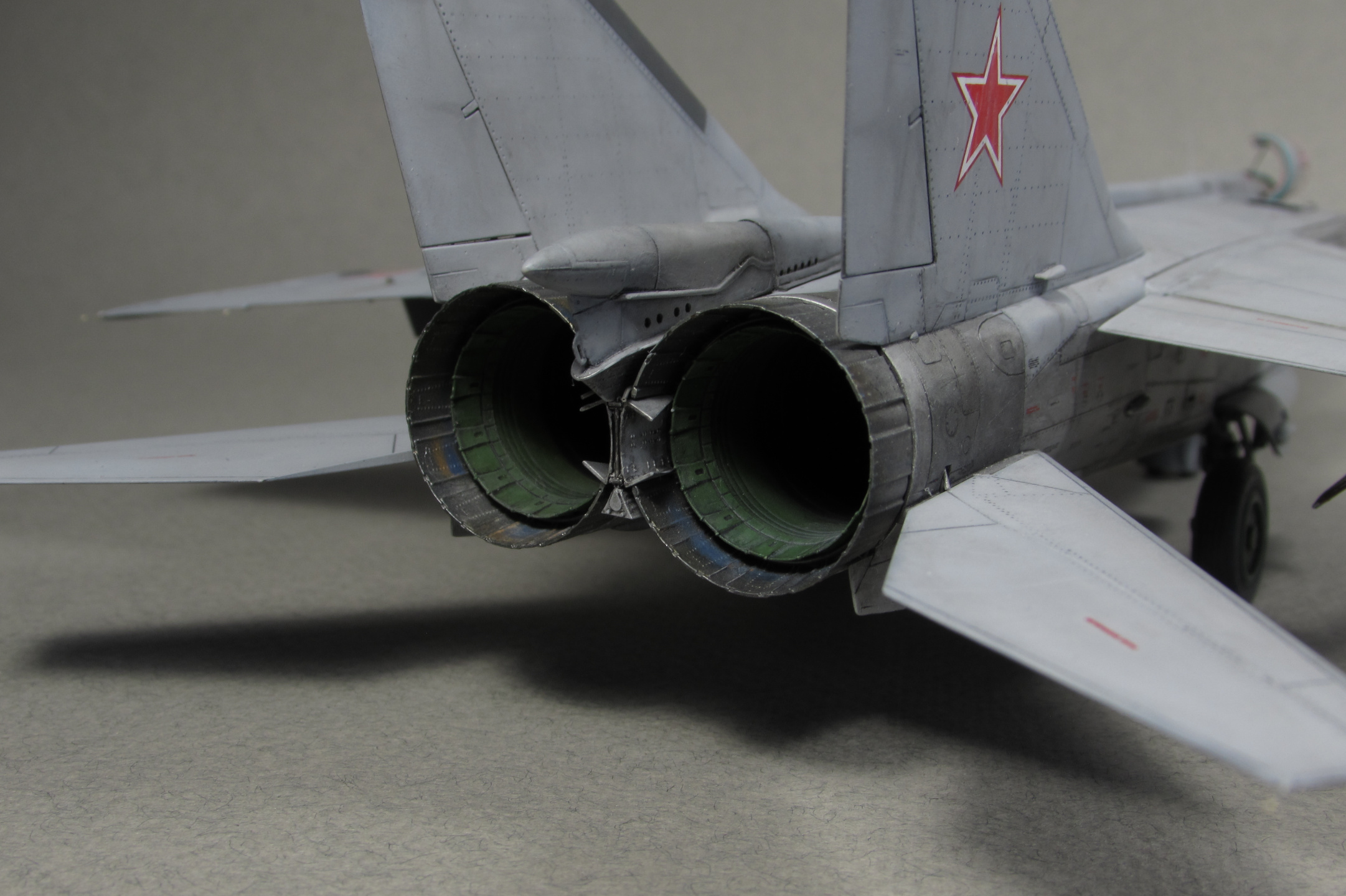 МиГ-25 ПД — Каропка.ру — стендовые модели, военная миниатюра