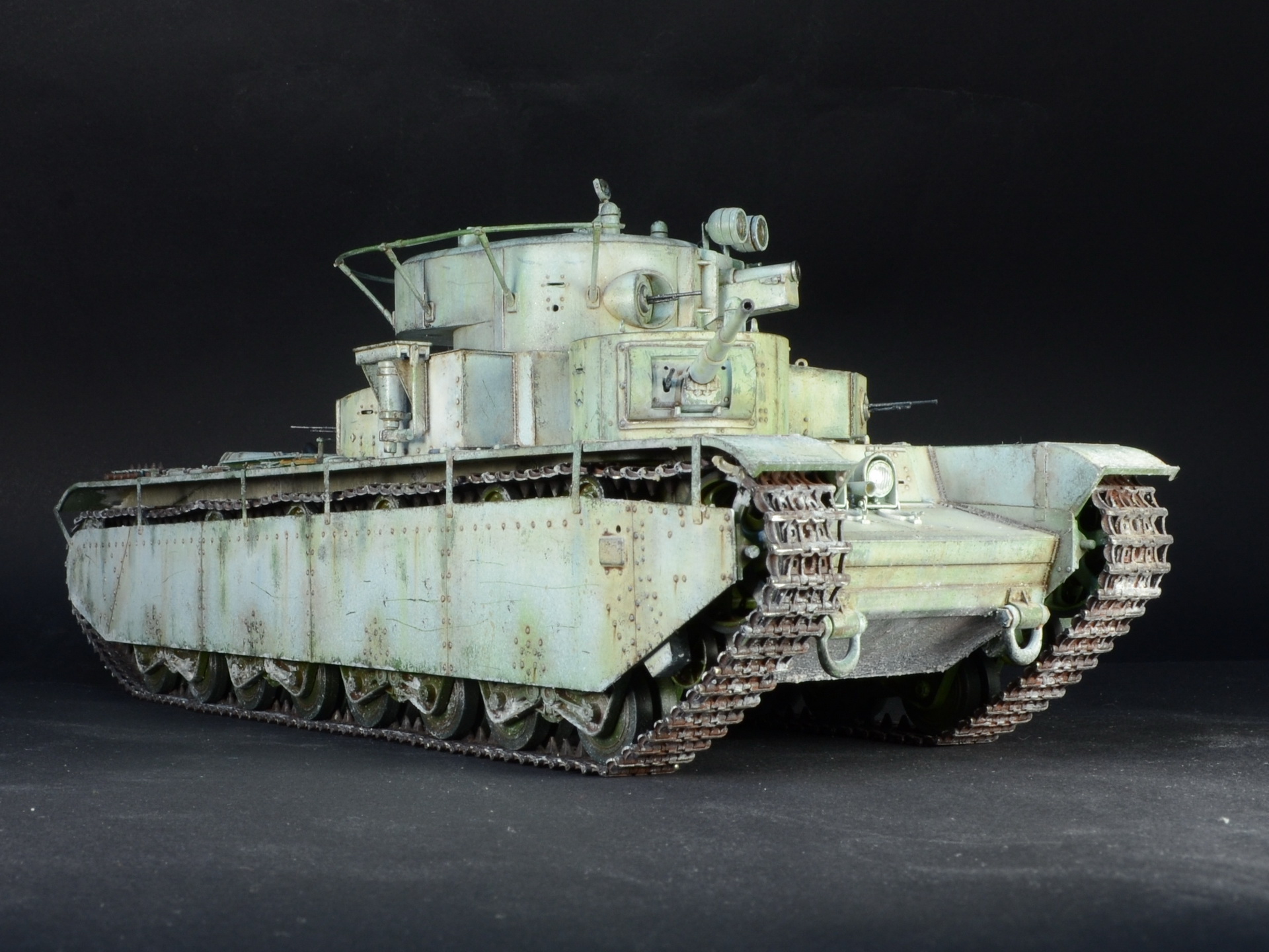 Т-35 — Каропка.ру — стендовые модели, военная миниатюра