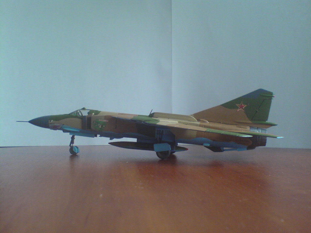 МиГ-23МЛД 1:72 от "Звезды"