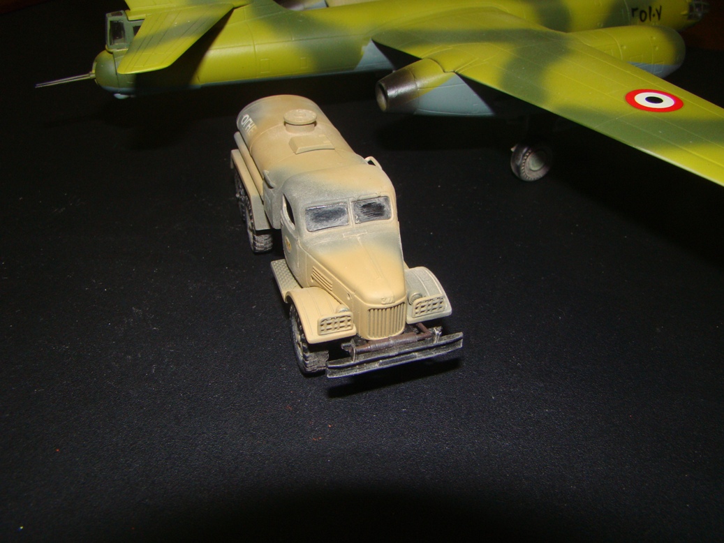 Ил-28 и ЗиЛ-157 АТЗ